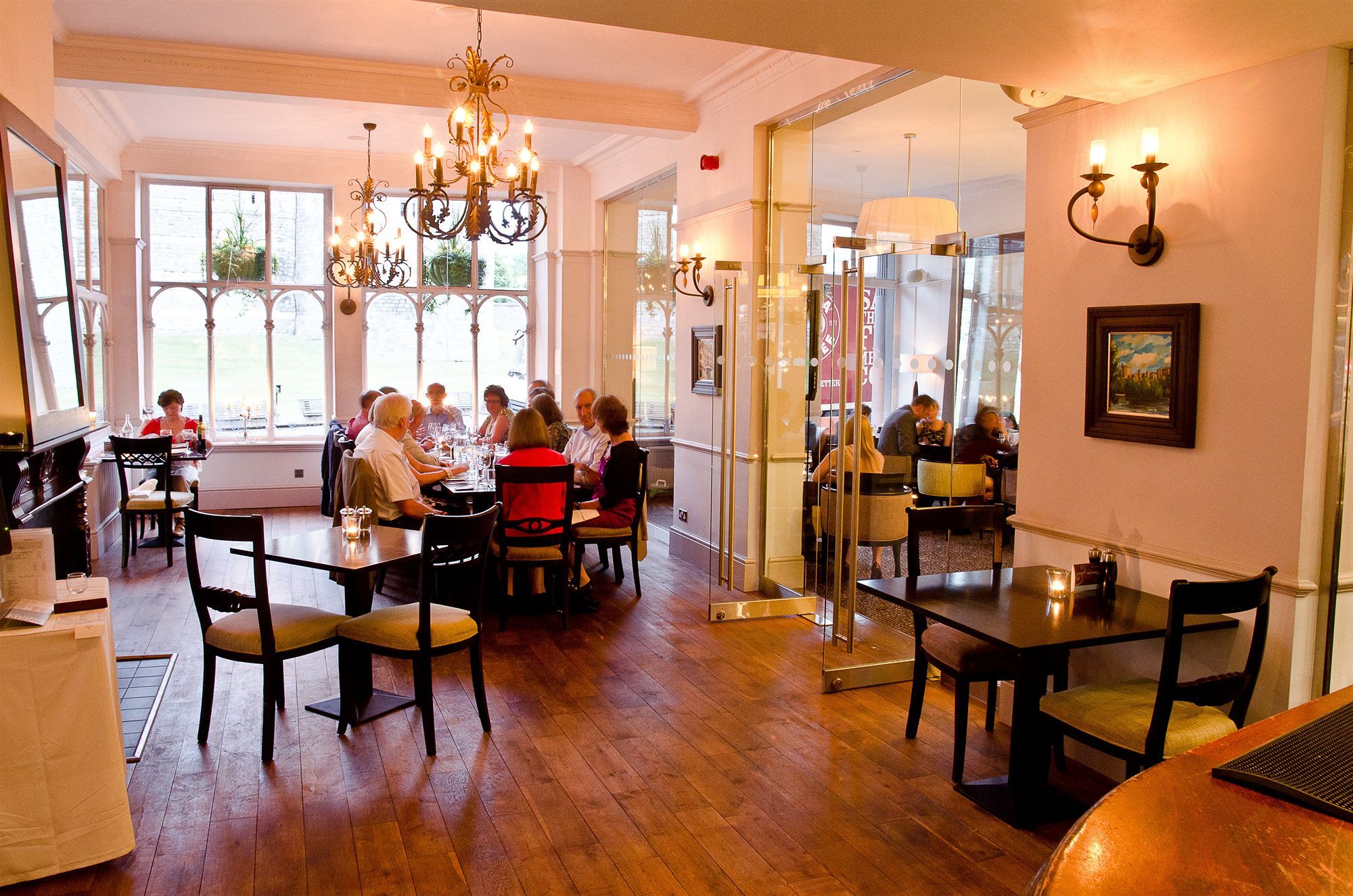 H & G Hotel Opposite Windsor Castle ภายนอก รูปภาพ